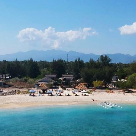 Sunset Beach Bungalow Gili Meno Luaran gambar