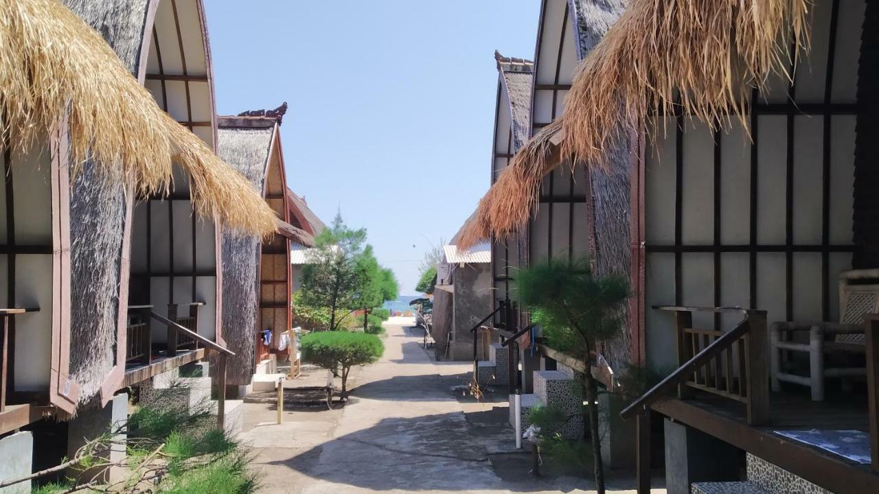 Sunset Beach Bungalow Gili Meno Luaran gambar