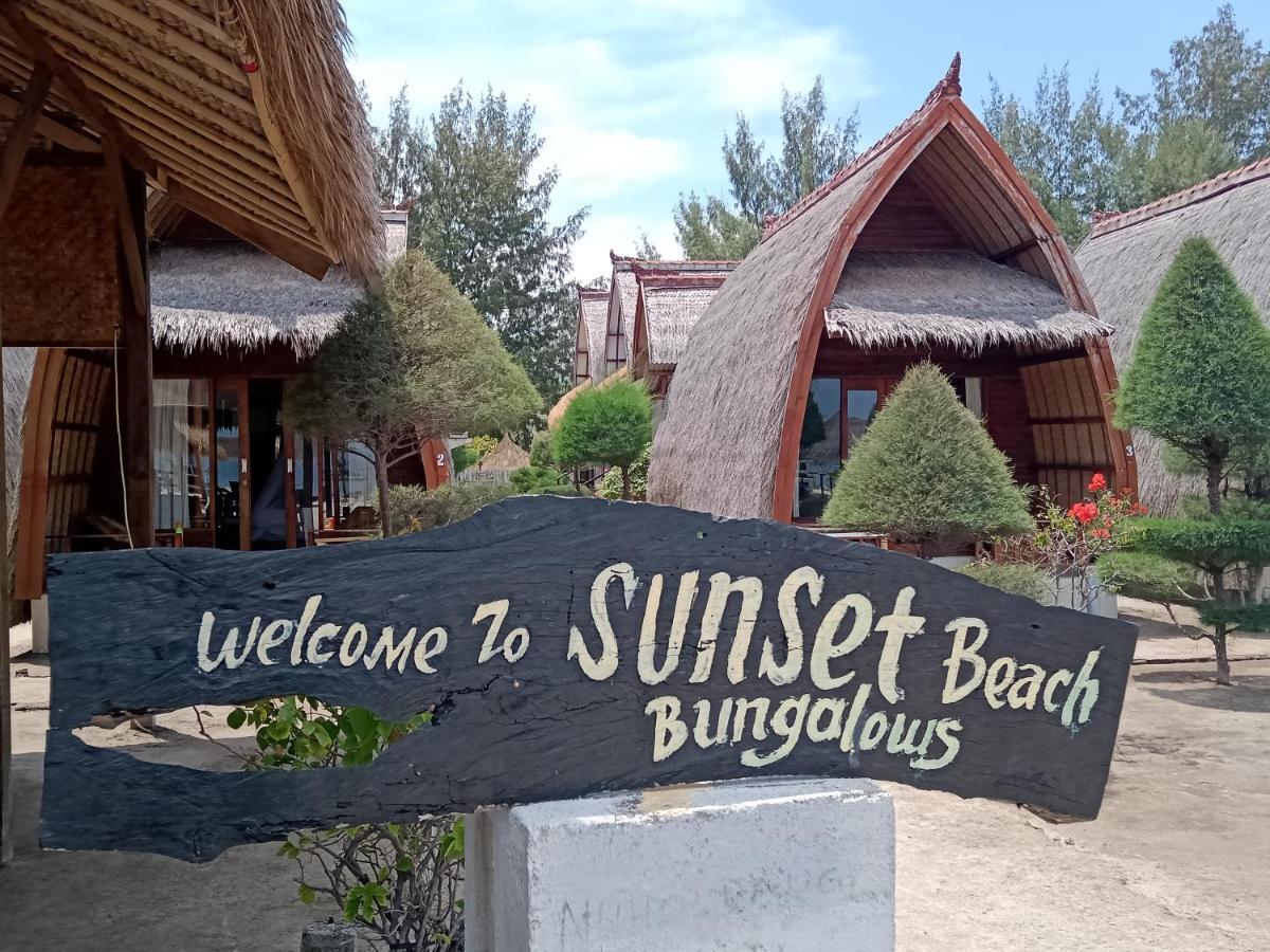 Sunset Beach Bungalow Gili Meno Luaran gambar